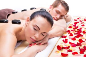 Pijat Batu Panas - Hot Stone Massage